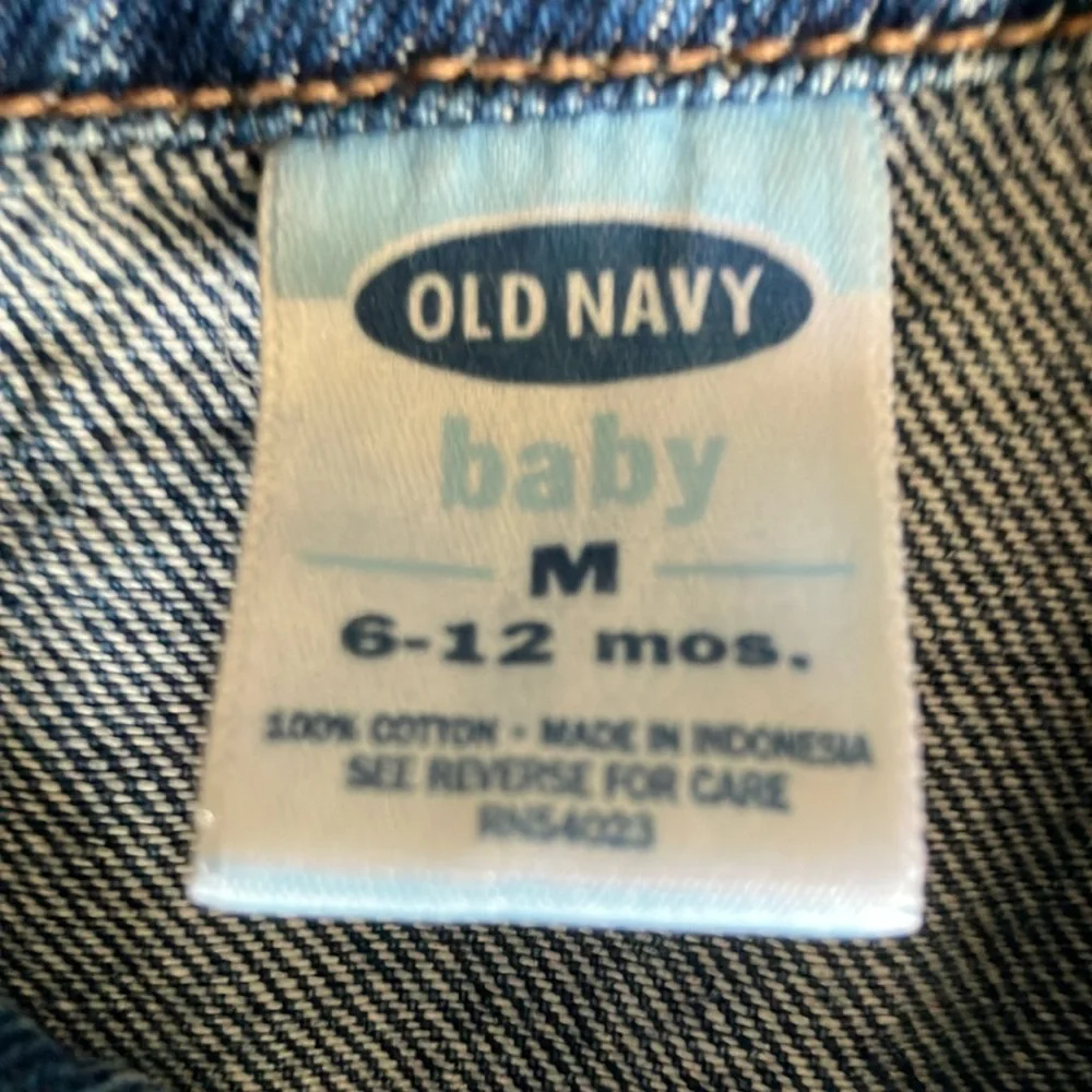 Y2K Old Navy Baby Denim Trucker Jacket unisex size 6-12 months